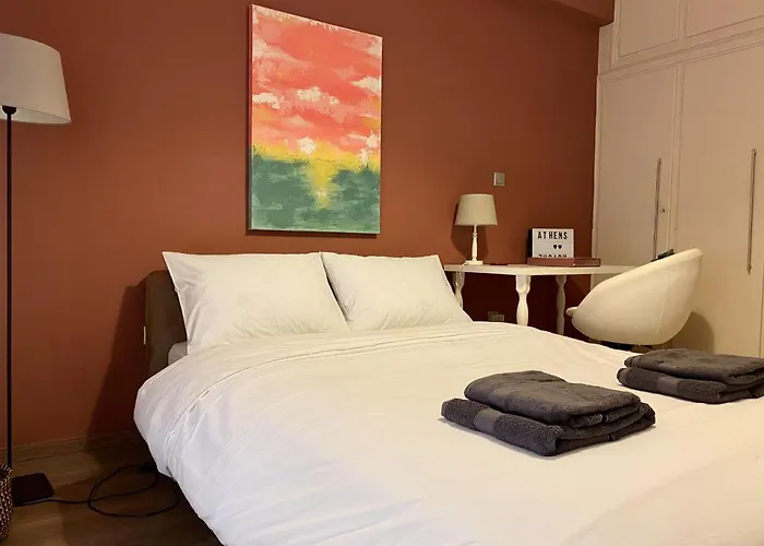 Ultimate Downtown Athens Escape